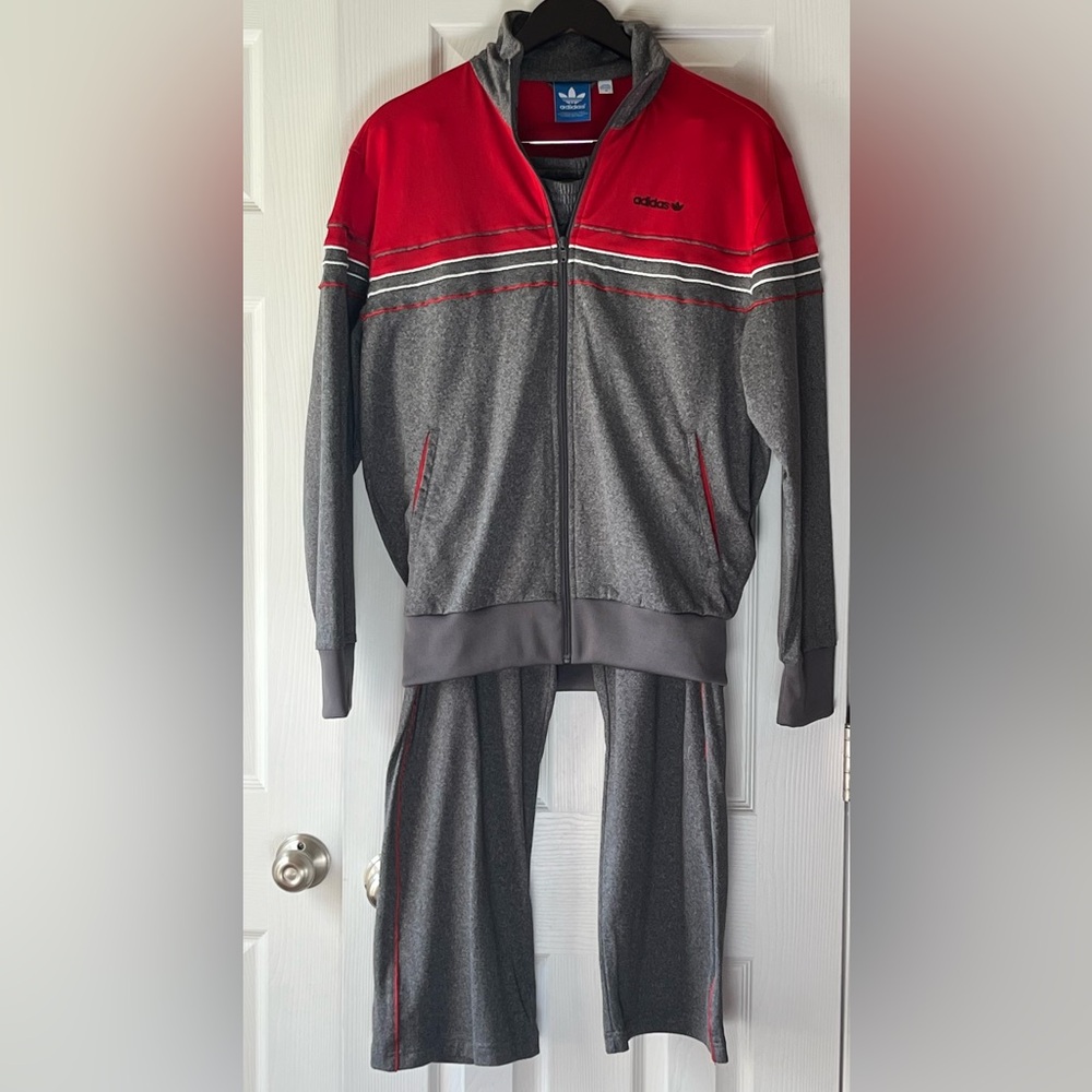 Adidas Originals Men’s Tracksuit Set Medium Gray Red Trefoil Jacket & Pants